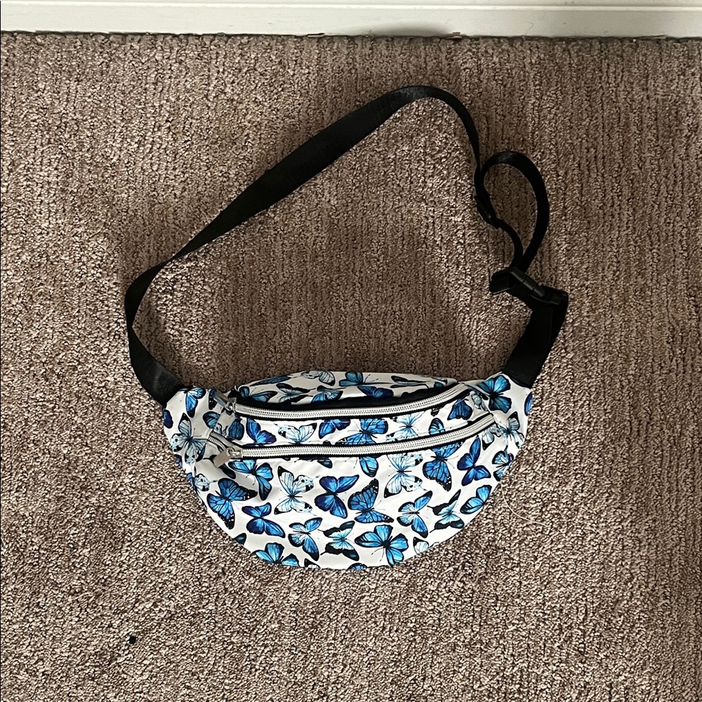 Source Unknown Blue and White Butterfly Mini Bag